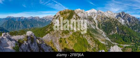 Grat verbindet Valbona und Theth Tal in Albanien Stockfoto