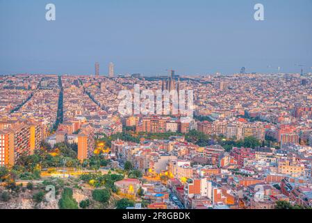 Sonnenuntergang Luftaufnahme der Innenstadt von Barcelona, Spanien Stockfoto