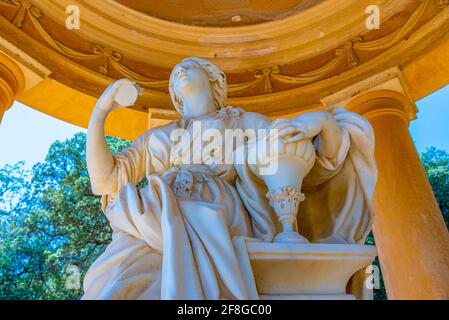 Statue im Parc del Laberint d'Horta in Barcelona, Spanien Stockfoto