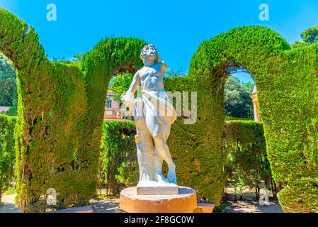 Statue im Parc del Laberint d'Horta in Barcelona, Spanien Stockfoto