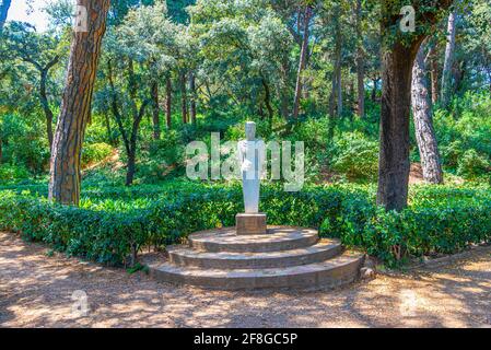 Statue im Parc del Laberint d'Horta in Barcelona, Spanien Stockfoto