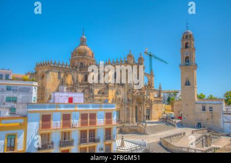 Luftaufnahme der Kathedrale des heiligen Retters in Jerez De la Corso in Spanien Stockfoto