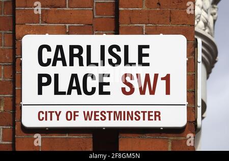 London, England, Großbritannien. Straßenschild: Carlisle Place, SW1 Stockfoto