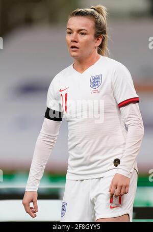 Stoke, England, 13. April 2021. Elauren Hemp aus England während des Internationalen Fußballfreundschaftsspiel im bet365 Stadium, Stoke. Bildnachweis sollte lauten: Andrew Yates / Sportimage Stockfoto