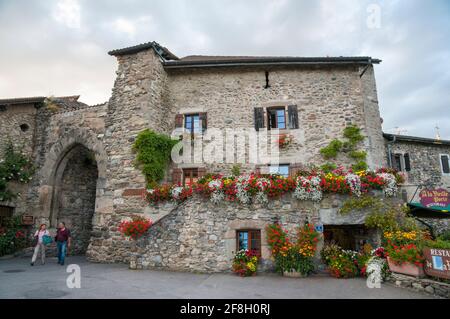 Yvoire, eines der schönsten Dörfer Frankreichs, See Leman, Haute-Savoie (74), Region Auvergne-Rhone-Alpes, Frankreich Stockfoto