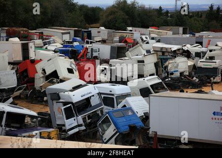 Schrottplatz mit Lastwagen, Spanien, Andalusien Stockfoto