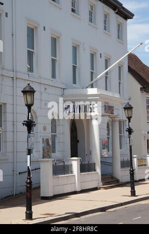Das Stratford Playhouse in Stratford upon Avon in Warwickshire in Großbritannien. Aufgenommen am 22. Juni 2020. Stockfoto