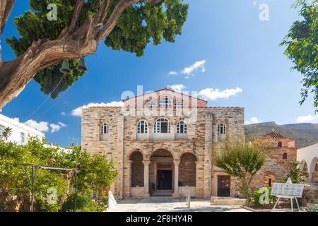 Das byzantinische Kloster Panagia Ekatontapiliani (4. Jahrhundert n. Chr.) in Paroikia von Paros, Griechenland. Es ist eine wichtige religiöse Wallfahrt in Griechenland. Stockfoto