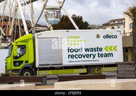 Klima-Notfalldienst Lebensmittelabfallrückgewinnung Truck am Pier Approach, Bournemouth, Dorset Großbritannien im April - Team für Lebensmittelabfallrückgewinnung Stockfoto