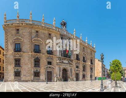 Hoher Gerichtshof in der spanischen Stadt Granada Stockfoto