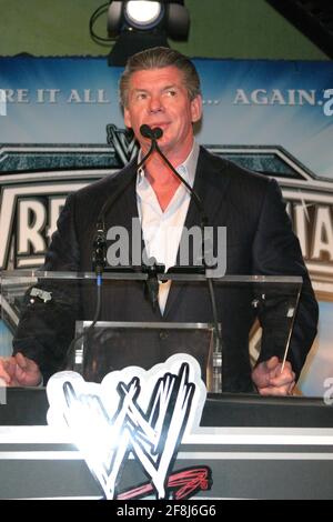 Vince McMahon 2004 Foto von John Barrett/PHOTOlink / MediaPunch Stockfoto