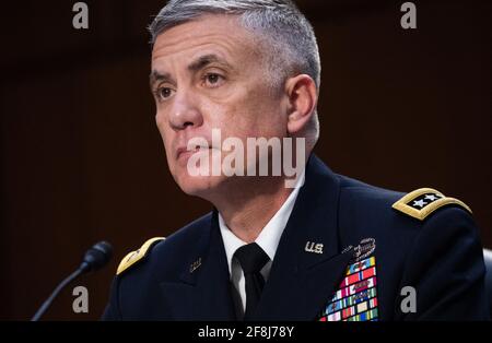 Paul Nakasone, Generaldirektor der National Security Agency (NSA), bezeugte während einer Anhörung des Senats des Select Committee on Intelligence über weltweite Bedrohungen auf dem Capitol Hill in Washington, DC, am 14. April 2021. Foto von Saul Loeb/Pool/ABACAPRESS.COM Stockfoto