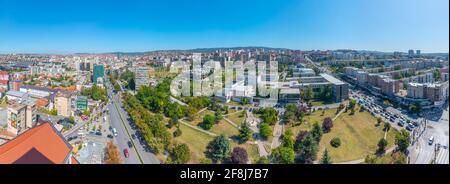 PRISHTINA, KOSOVO, 16. SEPTEMBER 2019: Panorama von Prishtina, Kosovo Stockfoto