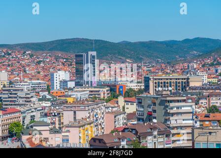 PRISHTINA, KOSOVO, 16. SEPTEMBER 2019: Luftaufnahme des Zentrums von Prishtina, Kosovo Stockfoto