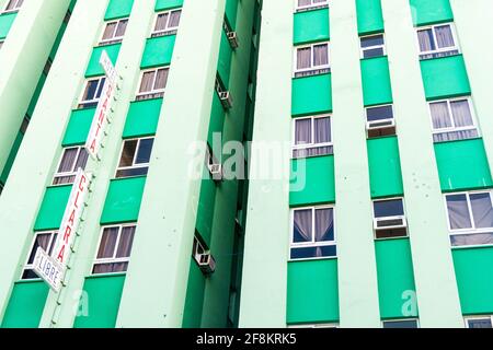 SANTA CLARA, KUBA - 13. FEBRUAR 2016: Einschusslöcher im Hotel Santa Clara Libre in Santa Clara, Kuba Stockfoto