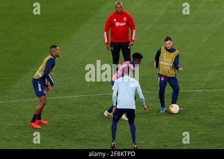 ROM, ITALIEN - 14. APRIL: Mohammed Kudus von Ajax und Nicolas Tagliafico von Ajax während einer Trainingseinheit von Ajax im Stadio Olimpico am 14. April 2021 i Stockfoto