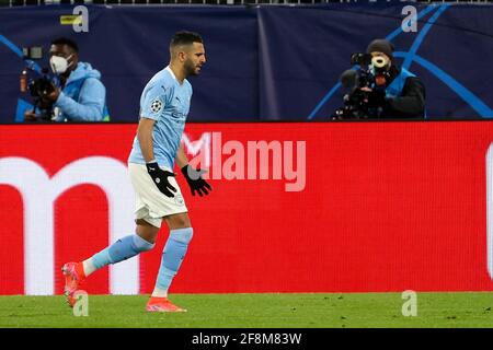 DORTMUND, DEUTSCHLAND - 14. APRIL: Riyad Mahrez aus Manchester City feiert sein Tor während des UEFA Champions League Viertelfinales 1: Wette auf die zweite Etappe Stockfoto