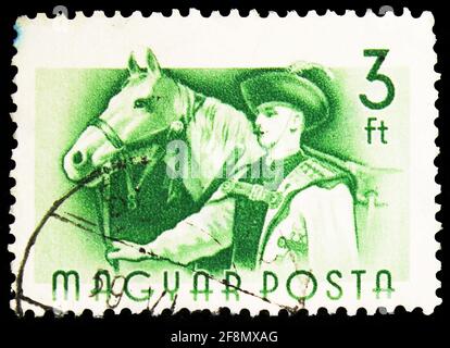 MOSKAU, RUSSLAND - 30. SEPTEMBER 2019: Die in Ungarn gedruckte Briefmarke zeigt Herdsman, ungarische Arbeiterserie, um 1955 Stockfoto