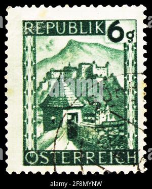 MOSKAU, RUSSLAND - 30. SEPTEMBER 2019: In Österreich gedruckte Briefmarke zeigt Salzburg, Landscapes 1945/47 Serie, um 1945 Stockfoto