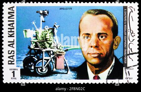 MOSKAU, RUSSLAND - 4. OKTOBER 2019: Die in Ras Al Khaimah gedruckte Briefmarke zeigt Alan Bartlett Shepard (1923-1998), Serie Apollo 14, um 1972 Stockfoto