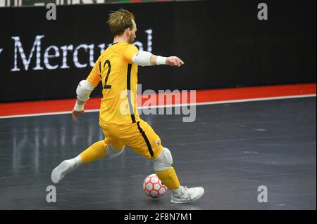 Seixal, Portugal. April 2021. Andreas Ajer aus Norwegen beim UEFA Futsal Euro 2022 Group 8 Qualifying Match zwischen Portugal und Norwegen im Pavilh‹o Municipal da Torre da Marinha in Aktion gesehen. (Endnote: Portugal 4:0 Norwegen) (Foto: Bruno de Carvalho/SOPA Images/Sipa USA) Quelle: SIPA USA/Alamy Live News Stockfoto