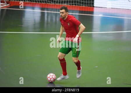 Seixal, Portugal. April 2021. Marco Freitas aus Portugal beim UEFA Futsal Euro 2022 Group 8 Qualifying Match zwischen Portugal und Norwegen im Pavilh‹o Municipal da Torre da Marinha in Aktion. (Endnote: Portugal 4:0 Norwegen) (Foto: Bruno de Carvalho/SOPA Images/Sipa USA) Quelle: SIPA USA/Alamy Live News Stockfoto