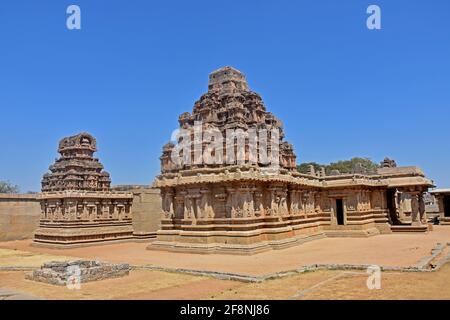 Hazara Rama Tempel mong die Ruinen von Hampi aus dem 14th. Jahrhundert Vijayanagara Reich in Hampi, Karnataka, Indien UNESCO-Weltkulturerbe Stockfoto