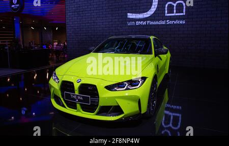 Bangkok, Thailand - 4. April 2021: BMW M4 Competition Coupé auf der BANGKOK INTERNATIONAL MOTOR SHOW 2021 ausgestellt Stockfoto