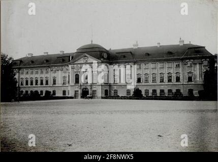 Erzherzog Karl besuchte Oradea, 13.10.1916 Erzherzog Karl war am 1916. Juni Oberbefehlshaber eines Unterabschnitts der Ostfront und kommandierte mehrere Armeen zwischen Brody und den Karpaten. Als Teil dieses Kommandanten inspizierte Erzherzog Karl seine zugehörigen Einheiten. Stockfoto