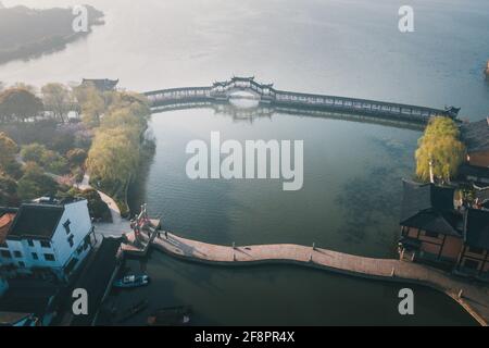 Luftlandschaften der antiken Gebäude in Jinxi, einer historischen Kanalstadt im Südwesten von Kunshan, Provinz Jiangsu, China Stockfoto