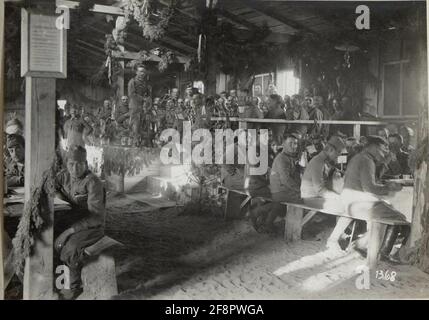 Soldatenheim an der russischen Front, Abschnitt des 4. K.U.K. Armee in der Nähe von Kowel. Stockfoto