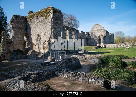 Bishop's Waltham, Winchester, Hampshire, England, Großbritannien. 2021. Die Hauptruine des Bishop's Waltham Palace, in der Nähe von Winchester, Großbritannien. Stockfoto