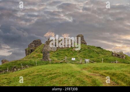 Ruinen der Burg Dultulm auf der Insel skye Stockfoto