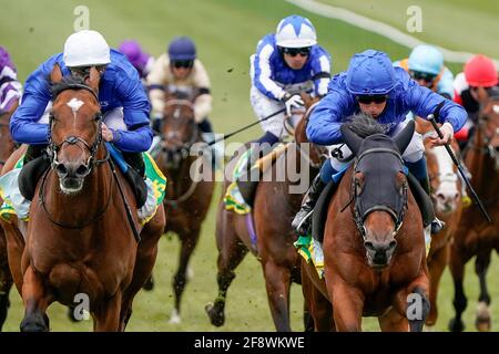 Master of the Seas mit William Buick (vorne rechts) gewinnt die bet365 Craven Stakes auf der Newmarket Racecourse. Bilddatum: Donnerstag, 15. April 2021. Stockfoto