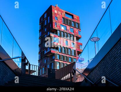 Wolkenkratzer am Überseeboulevard in der Hamburger HafenCity Stockfoto