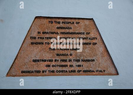 St. George's Grenada die Carenage Statue von Jesus Christus gegeben An die Menschen von Grenada durch die Menschen von Genua in Italien und Costa Line Eigentümer der Italia Stockfoto