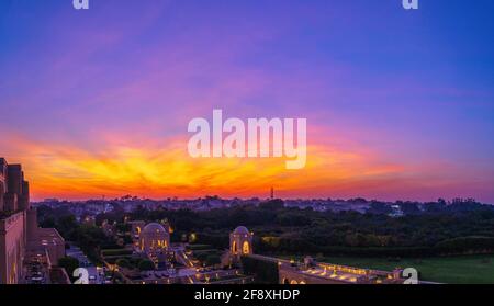 Sonnenuntergang über der Stadt, Oberoi Amarvillen, Taj Mahal, Agra, Indien Stockfoto