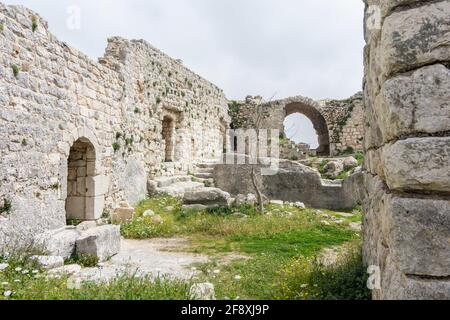 Smar Jbeil Zitadelle, alte Kreuzritterburg in Ruine, Libanon Stockfoto