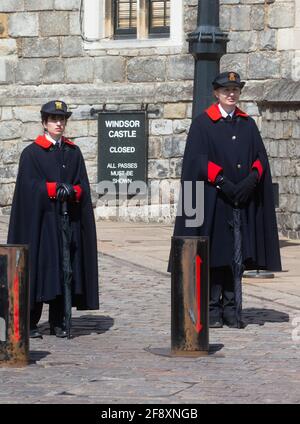 Windsor, Großbritannien. April 2021. Eine Generalprobe im Schloss Windsor für die Beerdigung des verstorbenen Prinzen Philip, Herzog von Edinburgh. Die Beerdigung findet am Samstag, dem 17. April, um 15:00 Uhr in der St. George's Chapel, Windsor, statt. Nur 30 Gäste werden teilnehmen. Generalprobe für das Begräbnis des Duke of Edinburgh Credit: Mark Thomas/Alamy Live News Stockfoto