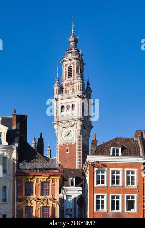 Glockenturm der Handelskammer von Lille. Es ist ein Gebäude, das zu Beginn des 20. Jahrhunderts erbaut wurde, um alle Dienste der Kammer von unterzubringen Stockfoto