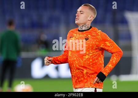 ROMA, ITALIEN - 15. APRIL: Rick Karsdorp von AS Roma während des UEFA Europa League Quarter Finales: Die zweite Etappe zwischen AS Roma und Ajax im Stadio Olimpic Stockfoto