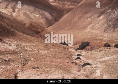 Hänge der Bentonite Hills Criss kreuzen sich im Capitol Reef National Park Stockfoto