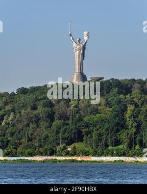 Mutterland-Denkmal in Kiew, Ukraine Stockfoto