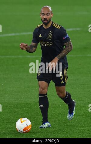 Rom, Latium. April 2021. Sean Klaiber von Ajax bei der Rückkehr des Viertelfinales des Europa League Fußballspiel ALS Roma gegen Ajax im Olympiastadion in Rom, Italien, 15. April 2021. Fotografo01 Credit: Independent Photo Agency/Alamy Live News Stockfoto