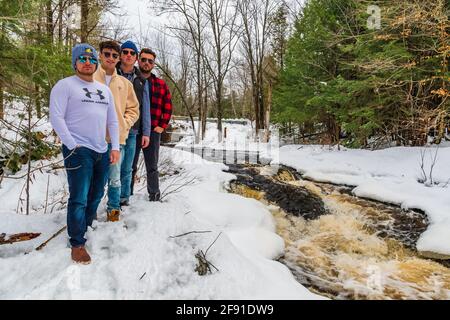 Queen Elizabeth Conservation Area Victoria Falls Black River Washago Ontario Kanada im Winter Stockfoto