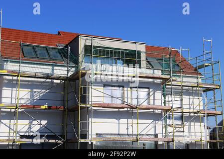 Neubau mit fertiger Grundputz Stockfoto