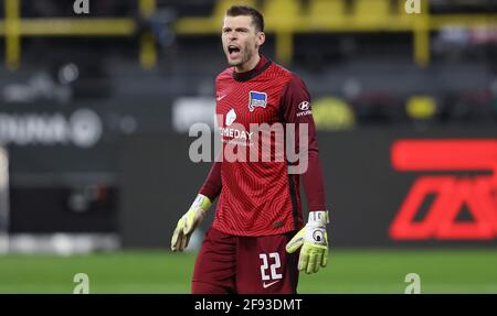 Dortmund, Deutschland. 13. März 2021. firo: 13.03.2021, Fußball: 1. Bundesliga, Saison 2020/21 BVB, Borussia Dortmund - Hertha BSC Berlin 2: 0 Rune Jarstein, Gesture Credit: Jurgen Fromme/firo Sportphoto/Pool zur weltweiten Nutzung/dpa/Alamy Live News Stockfoto