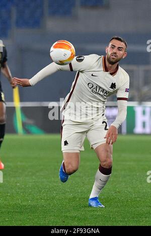 Rom, Italien. April 2021. Borja Mayoral von AS Roma während des UEFA Europa League Quarter Finals Fußballspiels zwischen AS Roma und AFC Ajax im Olimpic Stadium in Rom in Aktion gesehen./LiveMedia Credit: Independent Photo Agency/Alamy Live News Stockfoto