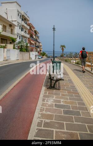 Ziemlich enge Gasse in der Altstadt von Rethymno, Kreta, Griechenland, Europa Stockfoto