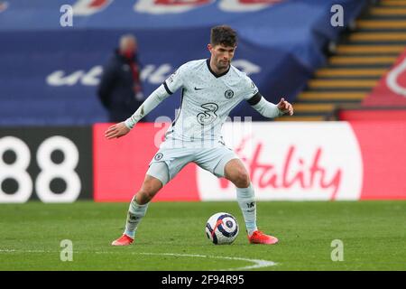 London, Großbritannien. April 2021. Christian Pulisic von Chelsea in Aktion während des Premier League-Spiels zwischen Crystal Palace und Chelsea im Selhurst Park, London, England am 10. April 2021. Foto von Ken Sparks. Nur zur redaktionellen Verwendung, Lizenz für kommerzielle Nutzung erforderlich. Keine Verwendung bei Wetten, Spielen oder Veröffentlichungen einzelner Clubs/Vereine/Spieler. Kredit: UK Sports Pics Ltd/Alamy Live Nachrichten Stockfoto